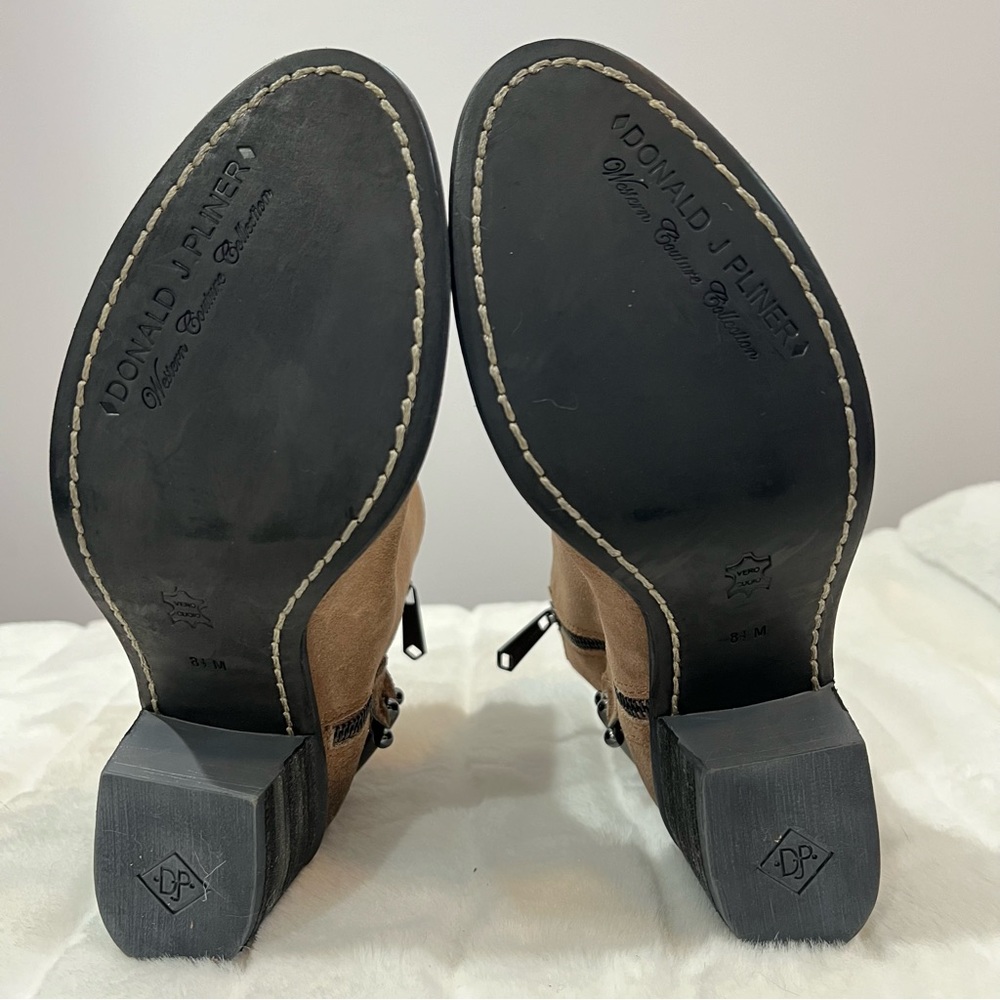 NEW Donald J Pliner DIGG Western Couture Collection Distressed Suede Boots - Picture 7 of 8